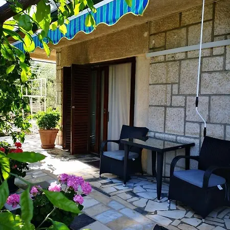 Meje Apartments Split Exterior photo