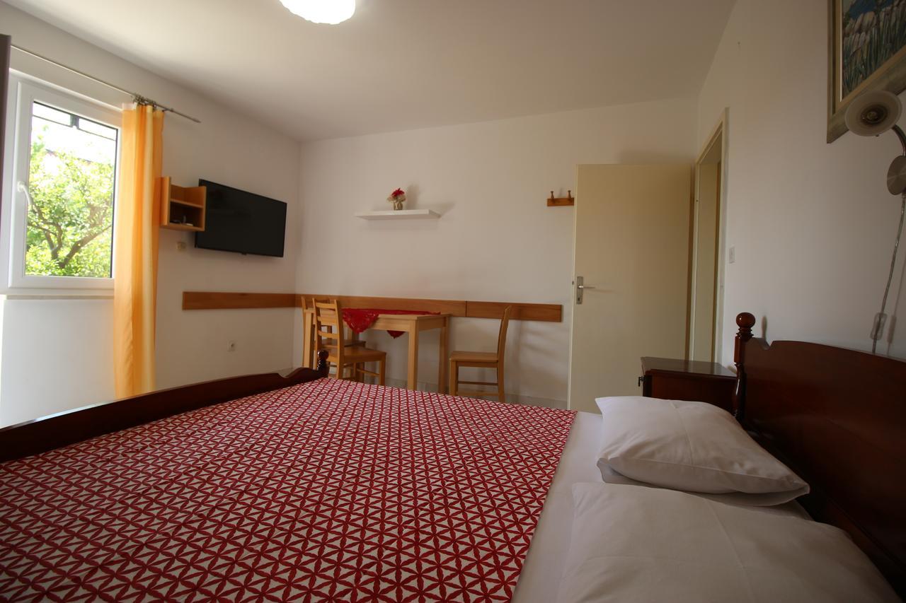 Meje Apartman *